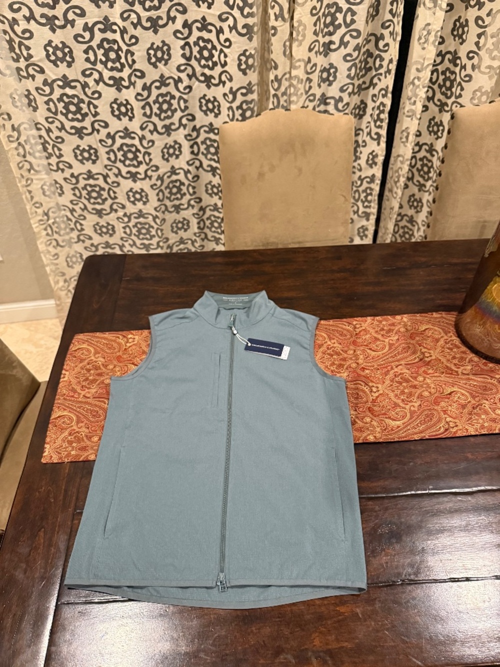 Holderness & Bourne Men's Small Ivy The Ventura Vest MSRP $155
